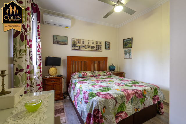 URC2V01: Villa for Sale in Urcal, Almería