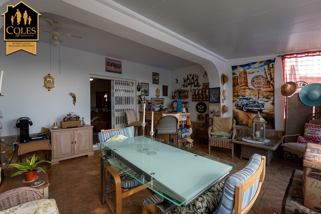 URC2V01: Villa for Sale in Urcal, Almería