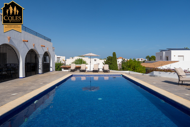 MOJ4V15: Villa for Sale in Mojácar Playa, Almería