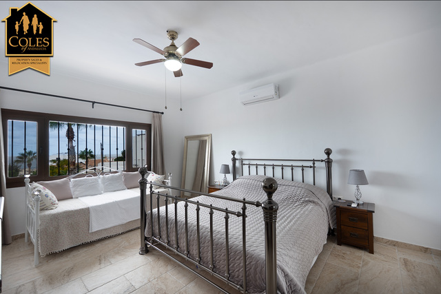 MOJ4V15: Villa for Sale in Mojácar Playa, Almería