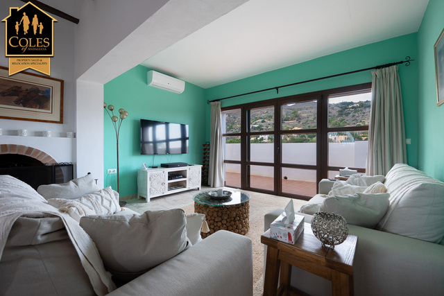 MOJ4V15: Villa for Sale in Mojácar Playa, Almería