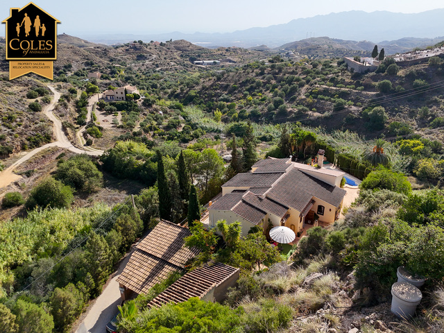 BED4V05: Villa for Sale in Bedar, Almería