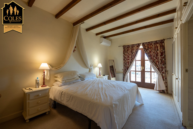 BED4V05: Villa for Sale in Bedar, Almería