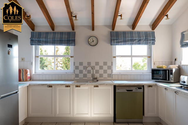 BED4V05: Villa for Sale in Bedar, Almería