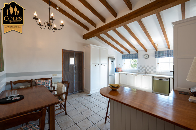BED4V05: Villa for Sale in Bedar, Almería