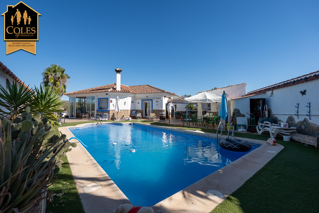 ZUR3VC07: Villa for Sale in Zurgena, Almería ZUR3VC07: Villa for Sale in Zurgena, Almería