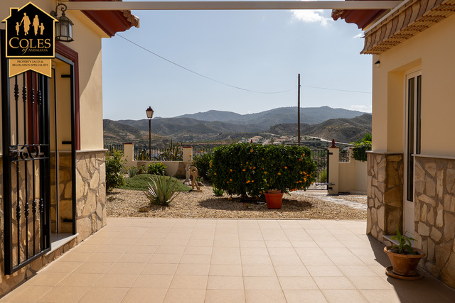 ARB4VC09: Villa for Sale in Arboleas, Almería