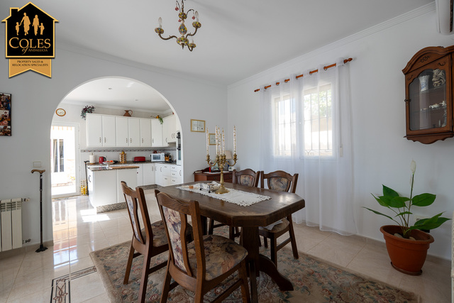 ARB4VC09: Villa for Sale in Arboleas, Almería