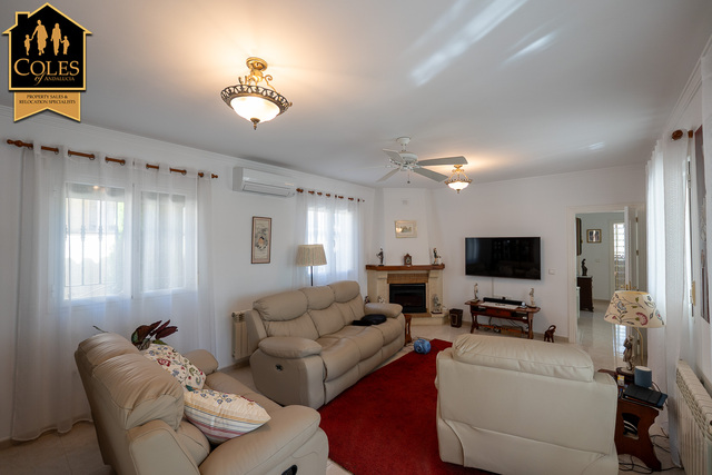 ARB4VC09: Villa for Sale in Arboleas, Almería