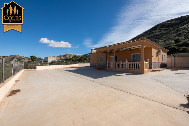 ALM3V11: Villa for Sale in Almanzora, Almería ALM3V11: Villa for Sale in Almanzora, Almería