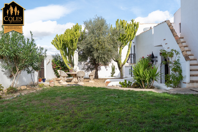 SOR3C01: Cortijo for Sale in La Huelga, Almería SOR3C01: Cortijo for Sale in La Huelga, Almería