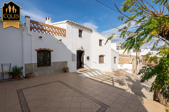 SOR3C01: Cortijo for Sale in La Huelga, Almería SOR3C01: Cortijo for Sale in La Huelga, Almería