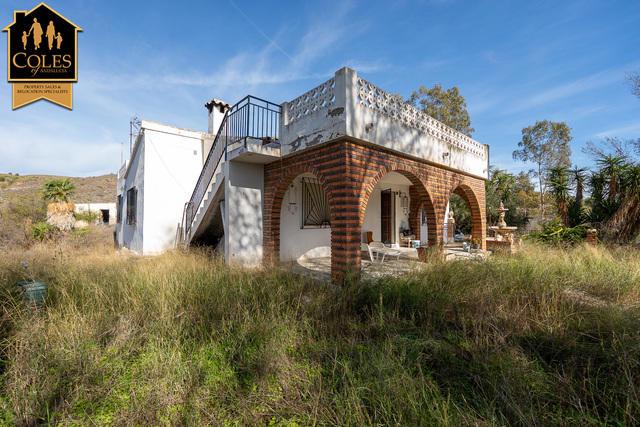 GAL4V07: Villa for Sale in Los Gallardos, Almería