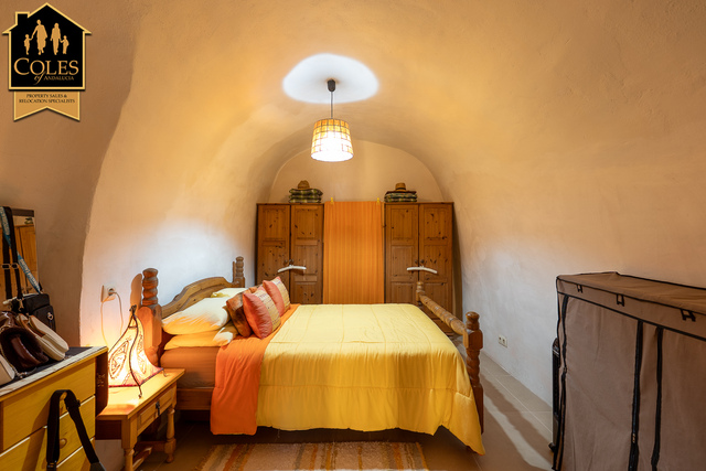 CUE3C02: Cave house for Sale in Cuevas del Almanzora, Almería