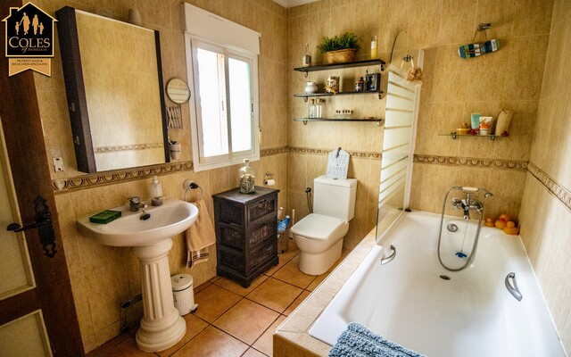 CUE4V04: Villa for Sale in Cuevas del Almanzora, Almería