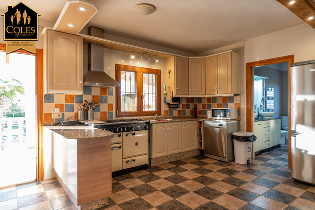 VER5V04: Villa for Sale in Vera, Almería