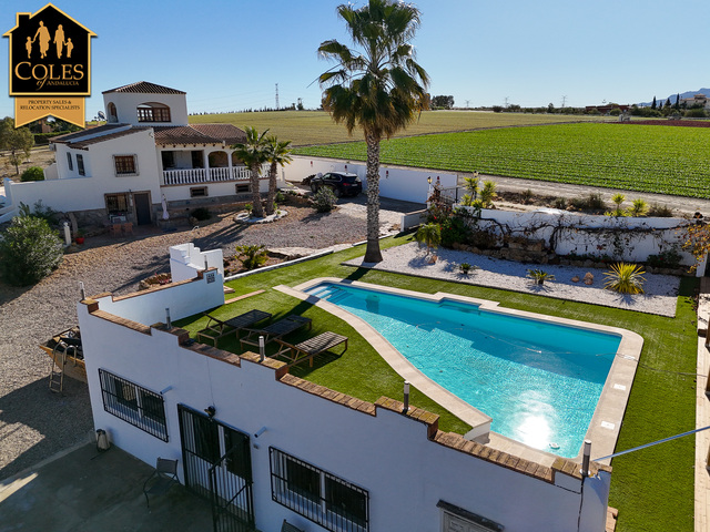 VER5V04: Villa for Sale in Vera, Almería