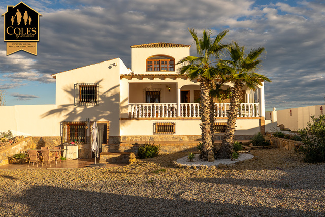 VER5V04: Villa for Sale in Vera, Almería