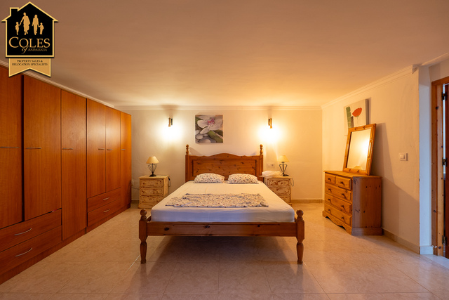 VER5V04: Villa for Sale in Vera, Almería