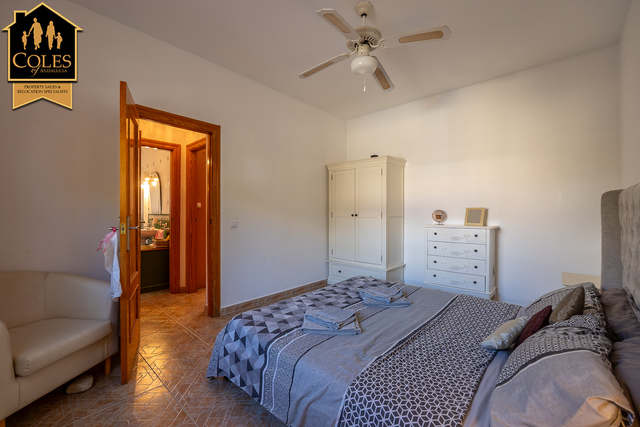 ARB4VC10: Villa for Sale in Arboleas, Almería