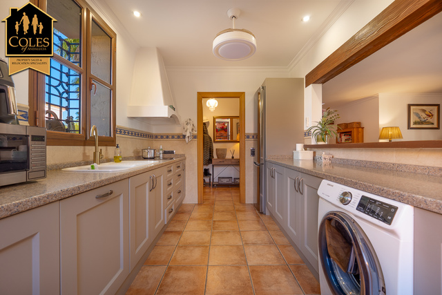 DES4V03: Villa for Sale in Desert Springs, Almería DES4V03: Villa for Sale in Desert Springs, Almería