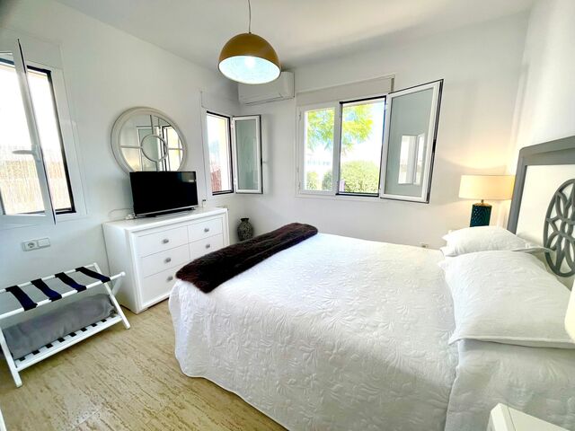 GAL3VHN16: Villa for Sale in Los Gallardos, Almería