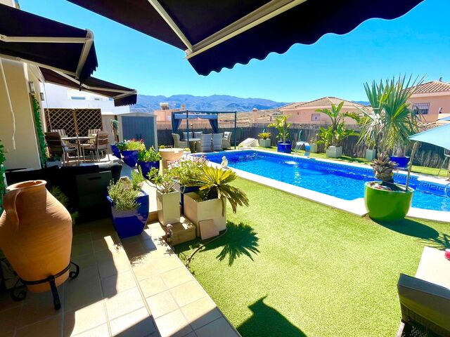 GAL3VHN16: Villa for Sale in Los Gallardos, Almería