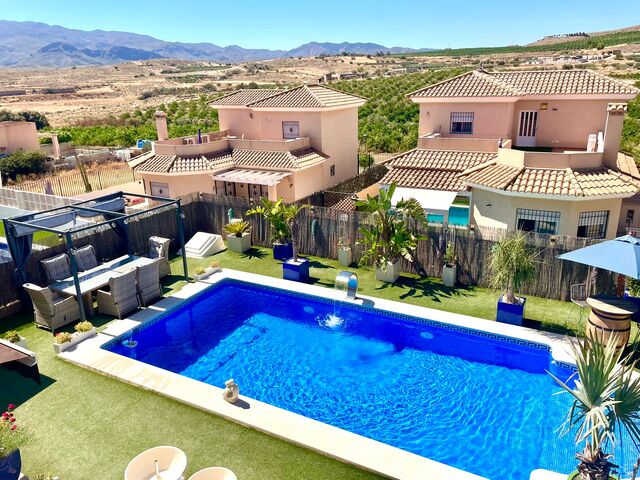 GAL3VHN16: Villa for Sale in Los Gallardos, Almería