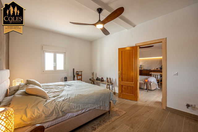 ULE2V02: Villa for Sale in Uleila del Campo, Almería