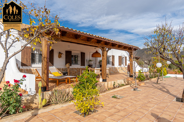 ULE2V02: Villa for Sale in Uleila del Campo, Almería