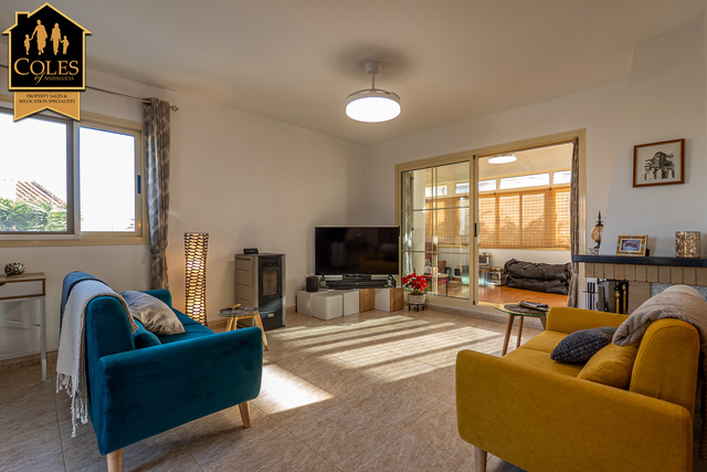 ALF2V01: Villa for Sale in La Alfoquia, Almería