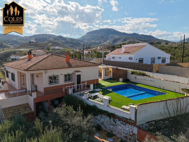 CAN3V06: Villa for Sale in Cantoria, Almería