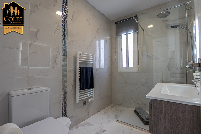 ZUR3VC08: Villa for Sale in Zurgena, Almería ZUR3VC08: Villa for Sale in Zurgena, Almería