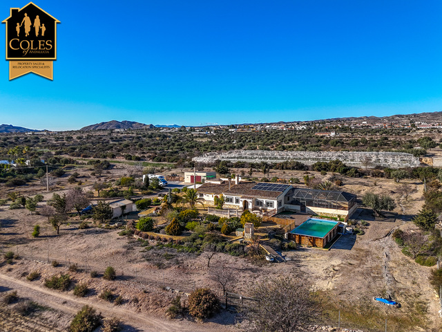 URC3V01: Villa for Sale in Urcal, Almería