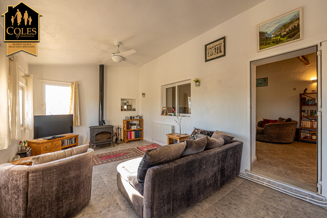 URC3V01: Villa for Sale in Urcal, Almería