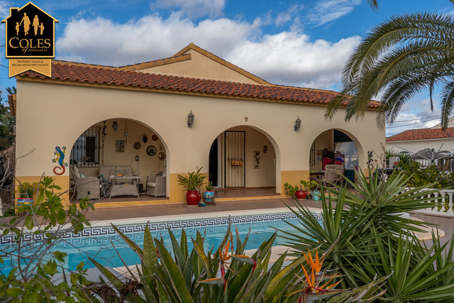 ARB4VLP12: Villa for Sale in Arboleas, Almería