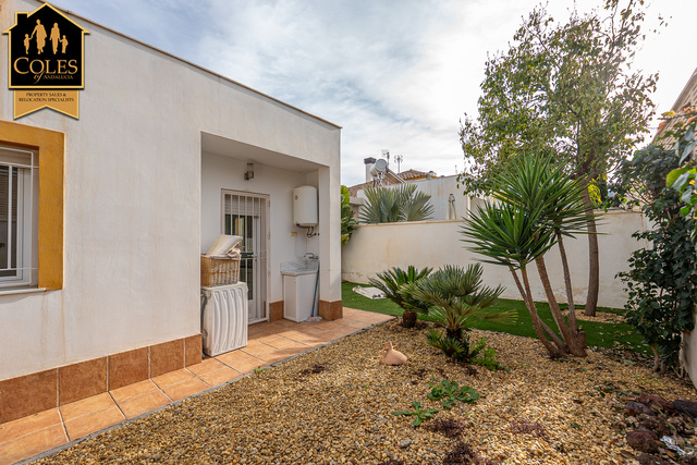 TUR3V56: Villa for Sale in Turre, Almería