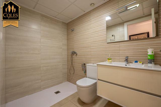 TUR3V56: Villa for Sale in Turre, Almería