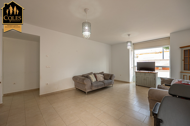 TUR3V56: Villa for Sale in Turre, Almería