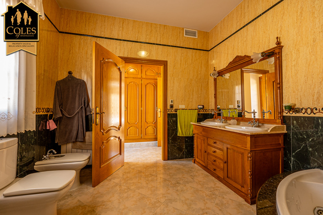 CUE5V01: Villa for Sale in Cuevas del Almanzora, Almería