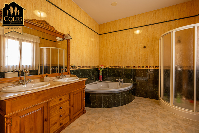 CUE5V01: Villa for Sale in Cuevas del Almanzora, Almería