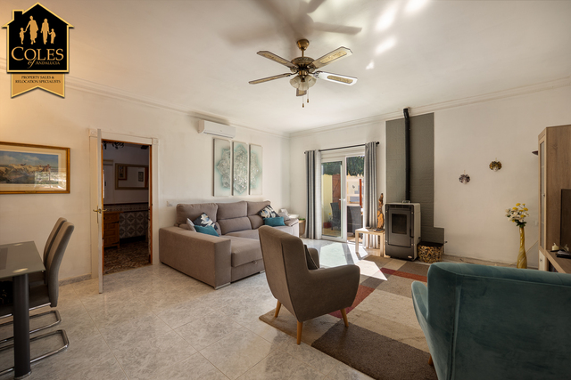 ARB2VC14: Villa for Sale in Arboleas, Almería