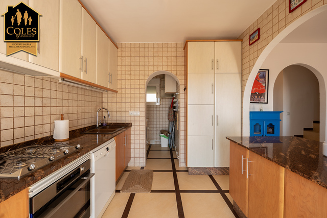 MOJ4V16: Villa for Sale in Mojácar Playa, Almería