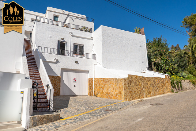 MOJ4V16: Villa for Sale in Mojácar Playa, Almería