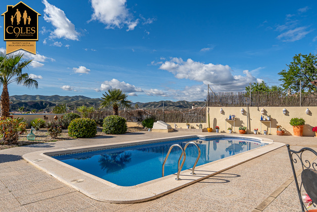 ARB3VEG01: Villa for Sale in Arboleas, Almería