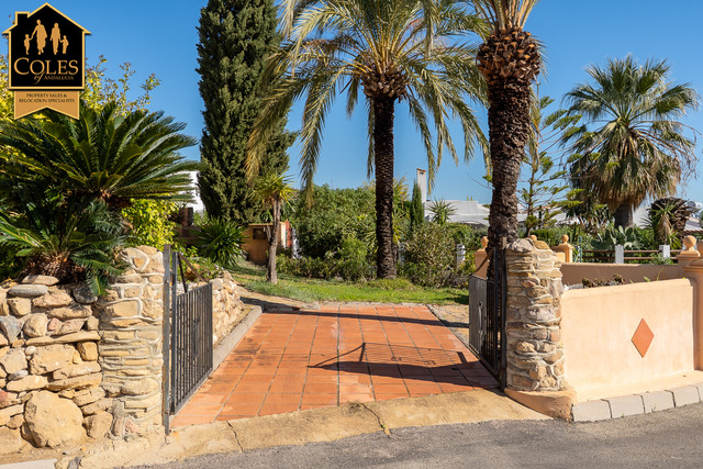 CGR3V10: Villa for Sale in El Cortijo Grande, Almería