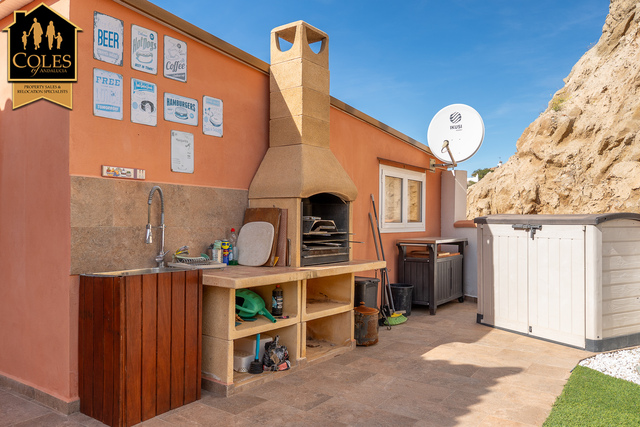 ZUR3VC09: Villa for Sale in Zurgena, Almería