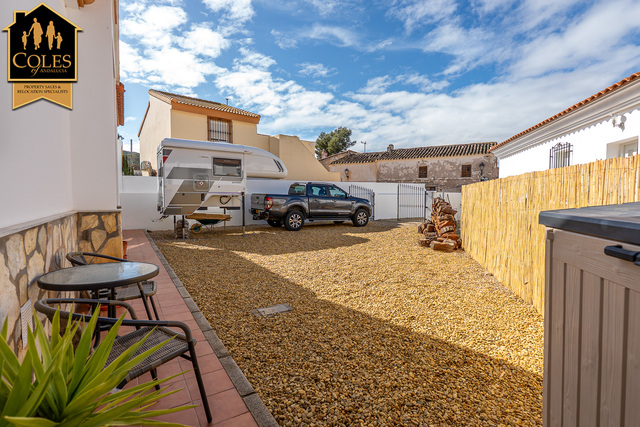 ARB3VT32: Villa for Sale in Arboleas, Almería