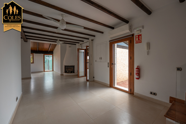 DES3V05: Villa for Sale in Desert Springs, Almería