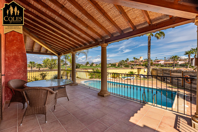 DES4V04: Villa for Sale in Desert Springs, Almería